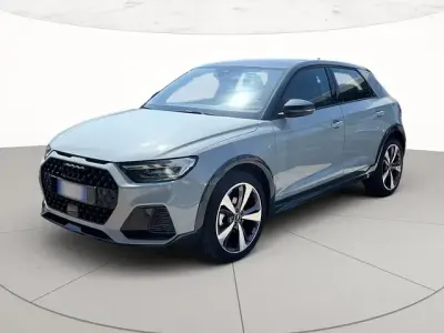 Usata Audi A1 Comfort 116 CV (85 kW) 2024 Grigio freccia perla grigio ma SUV