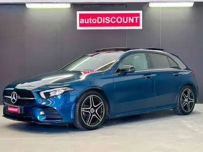 Usata Mercedes A180 Premium 116 CV (85 kW) 2021 Blu/azzurro Berlina