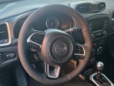 Usata Jeep Renegade 120 CV (88 kW) 2015 Bianco SUV