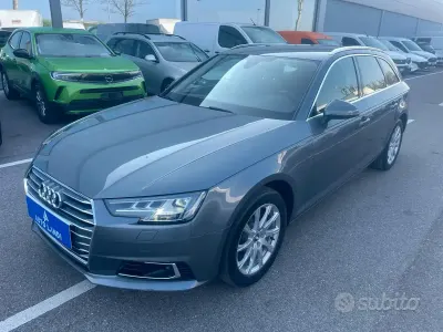 Usata Audi A4 Business 170 CV (125 kW) 2018 Gray Station wagon