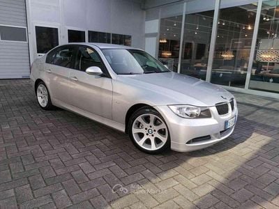 Usata BMW 320 Efficient Dynamics 163 CV (119 kW) 2006 Argento Berlina