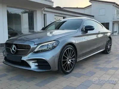 Usata Mercedes C200 184 CV (135 kW) 2019 Grigio Coupé