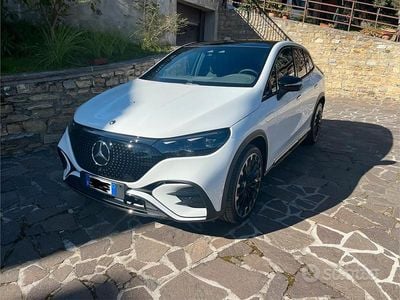 Usata Mercedes EQE350 260 kW (354 CV) 2025 Bianco SUV