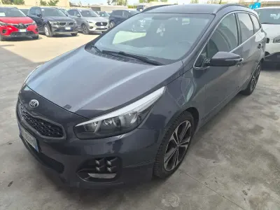 Usata Kia Ceed Sportswagon 110 CV (80 kW) 2016 Grigio Station wagon
