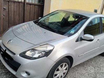 Usata Renault Clio II 58 CV (42 kW) 2011 Grigio Utilitaria