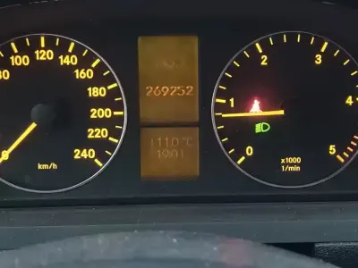 Usata Mercedes 180 109 CV (80 kW) 2007 Nero Berlina