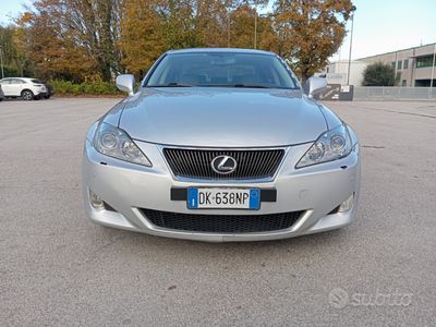 usata Lexus IS220d IS 220d