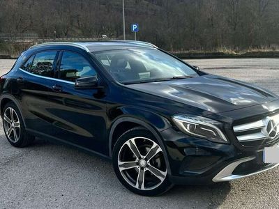 Mercedes GLA200