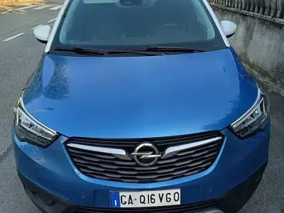 Usata Opel Crossland X Ultimate 120 CV (88 kW) 2020 Blu/azzurro SUV