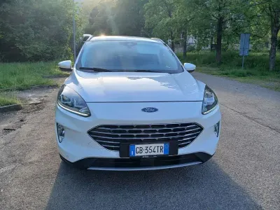 Usata Ford Kuga Titanium 120 CV (88 kW) 2020 SUV