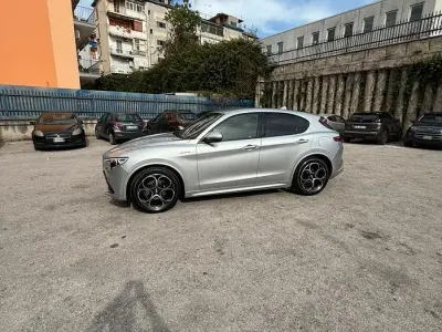 Usata Alfa Romeo Stelvio 210 CV (154 kW) 2021 Grigio SUV
