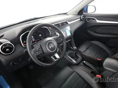 Usata MG ZS Luxury 106 CV (77 kW) 2024 Como blue SUV