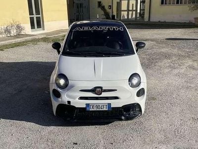Usata Abarth 500 Esseesse 135 CV (99 kW) 2011 Utilitaria