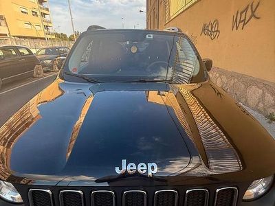 Usata Jeep Renegade Longitude 120 CV (88 kW) 2016 Nero SUV