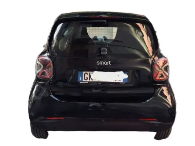 Usata Smart ForTwo Coupé Passion 41 kW (56 CV) 2022 Nero Utilitaria