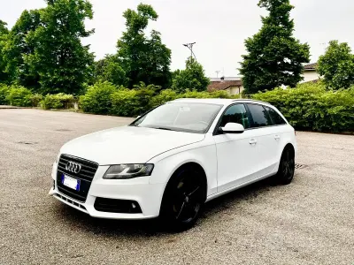 Usata Audi A4 Ambiente 120 CV (88 kW) 2012 Bianco Station wagon