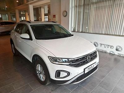 Usata VW T-Roc Life 116 CV (85 kW) 2022 Bianco SUV