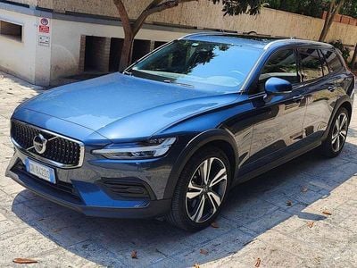 Volvo V60 CC