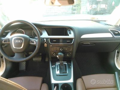 usata Audi A4 4ª serie - 2010