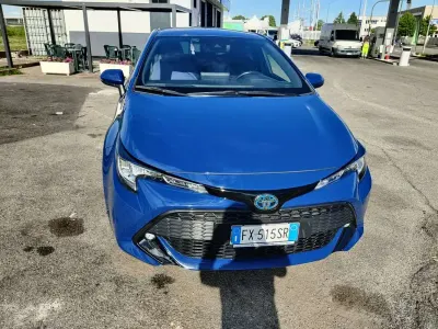 Usata Toyota Corolla Active 98 CV (72 kW) 2019 Berlina