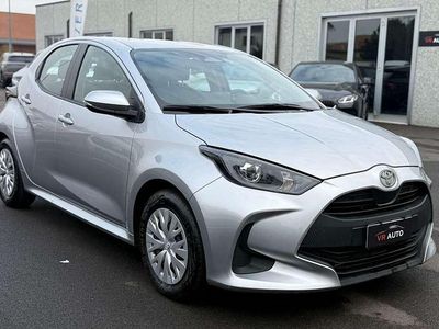 Argento Usata 2025 Toyota Yaris Hybrid Active Berlina | 19.500 € (Ottimo prezzo)