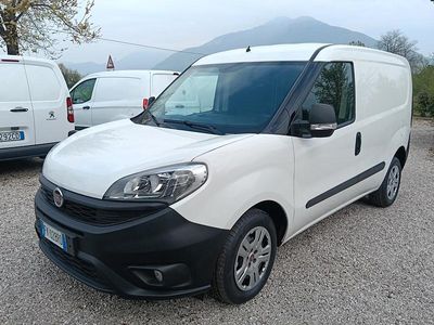 Usata Fiat Doblò 95 CV (69 kW) 2017 Bianco Monovolume