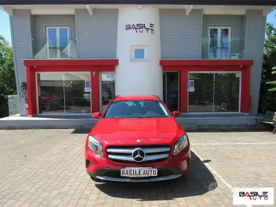 Usata Mercedes GLA200 136 CV (100 kW) 2014 Rosso SUV