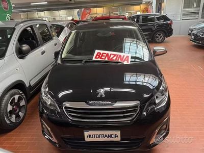 Usata Peugeot 108 GT-line 72 CV (52 kW) 2019 Nero Berlina