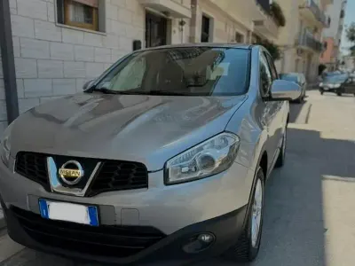 Usata Nissan Qashqai 115 CV (84 kW) 2010 Grigio SUV