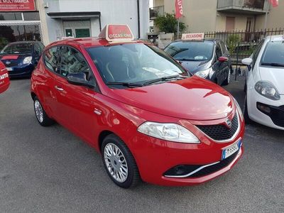 usata Lancia Ypsilon 1.2 69 CV 5 porte GPL Ecochic Gold