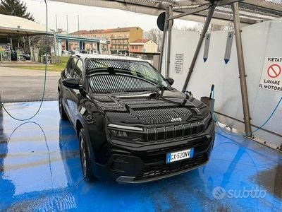 Usata Jeep Avenger 101 CV (74 kW) 2024 Nero SUV