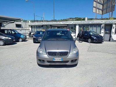 Mercedes A200