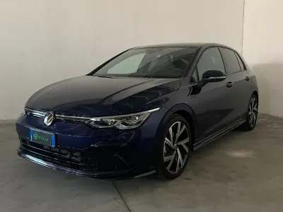 Brugt VW Golf VIII R-line Plus 150 HK (110 kW) 2023 Blå Sedan