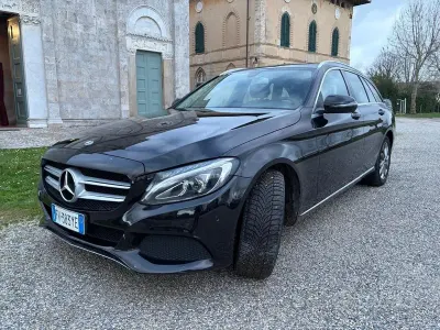 Begagnad Mercedes C200 160 HK (117 kW) 2019 Svart Kombi
