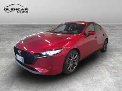 Begagnad Mazda 3 Exceed 150 HK (110 kW) 2020 Röd Sedan