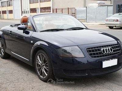 Usata Audi TT Roadster 179 CV (131 kW) 2004 Blu Cabrio