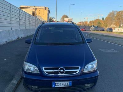 usata Opel Zafira 1.6 benzina euro 4