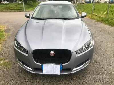 Usata Jaguar XF 2013 Marrone Berlina