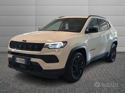 Usata Jeep Compass Night Eagle 131 CV (96 kW) 2022 Bianco SUV