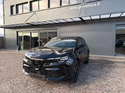 Nuova Alfa Romeo Junior Edizione Speciale 136 CV (100 kW) 2025 Nero SUV