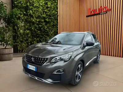 Usata Peugeot 3008 Allure 131 CV (96 kW) 2017 Marrone SUV