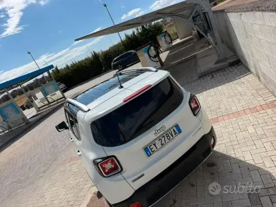 Usata Jeep Renegade 120 CV (88 kW) 2015 Bianco SUV