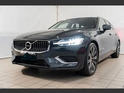 Usata Volvo V60 Inscription 190 CV (139 kW) 2018 Grigio Station wagon