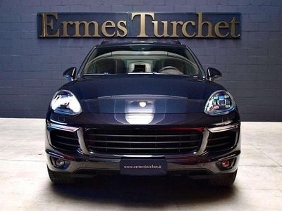 Usata Porsche Cayenne Platinum Edition 250 CV (183 kW) 2017 2t nero jet metallizzato SUV