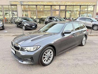 Usata BMW 320 Advantage 190 CV (139 kW) 2020 Grigio Station wagon