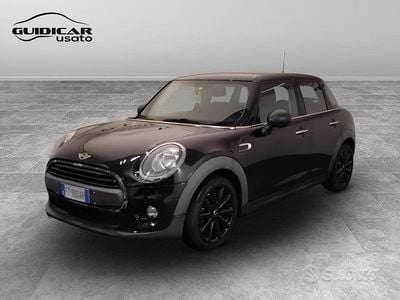 Usata Mini ONE 75 CV (55 kW) 2015 Nero Utilitaria