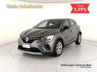 Usata Renault Captur Business 116 CV (85 kW) 2021 Argento SUV
