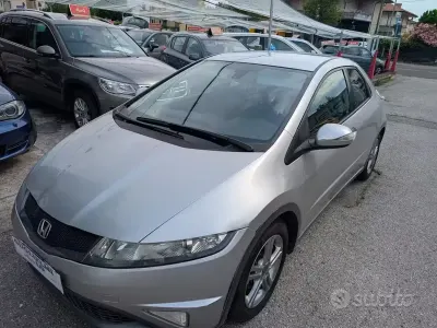 Usata Honda Civic Elegance 99 CV (72 kW) 2011 Grigio Berlina