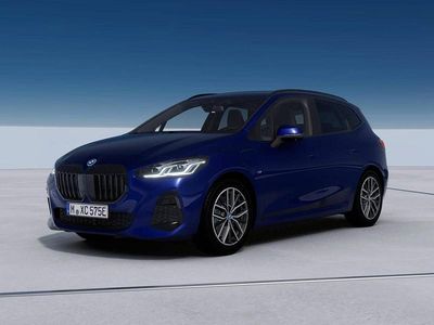 Portimao blue Nuova 2025 BMW 225 Active Tourer M Sport Monovolume | 47.086 € (Buon prezzo)