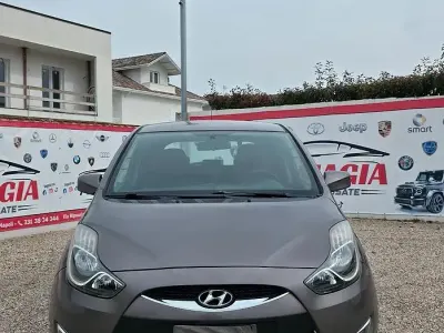 Occasion Hyundai ix20 Comfort 90 PK (66 kW) 2011 Grijs Hatchback